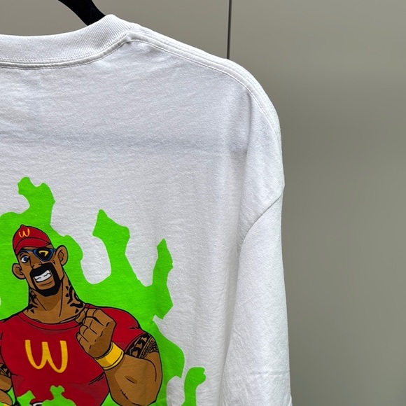 McDonalds WCDONALDS LA POP UP EXCLUSIVE Collectors T - Picture 7 of 8